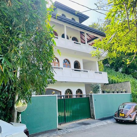 Villa Nine Kandy Bagian luar foto