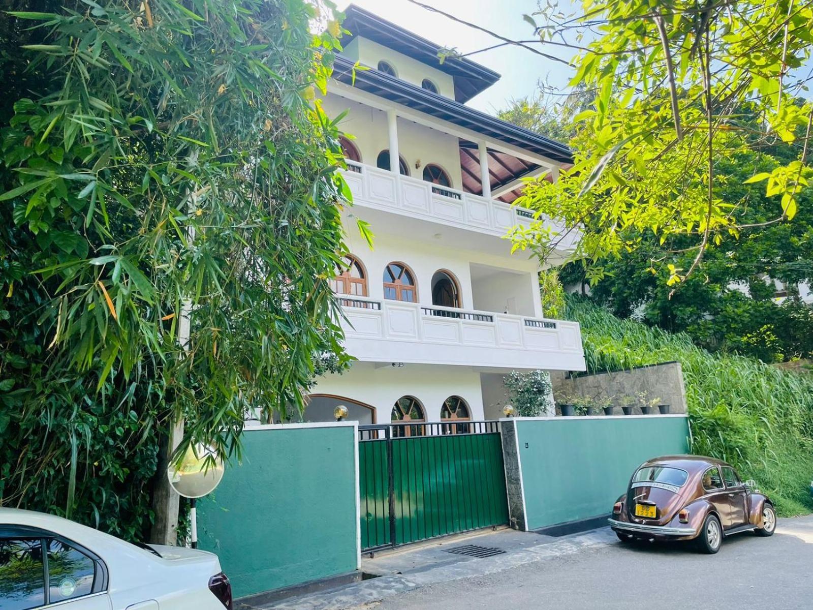 Villa Nine Kandy Bagian luar foto