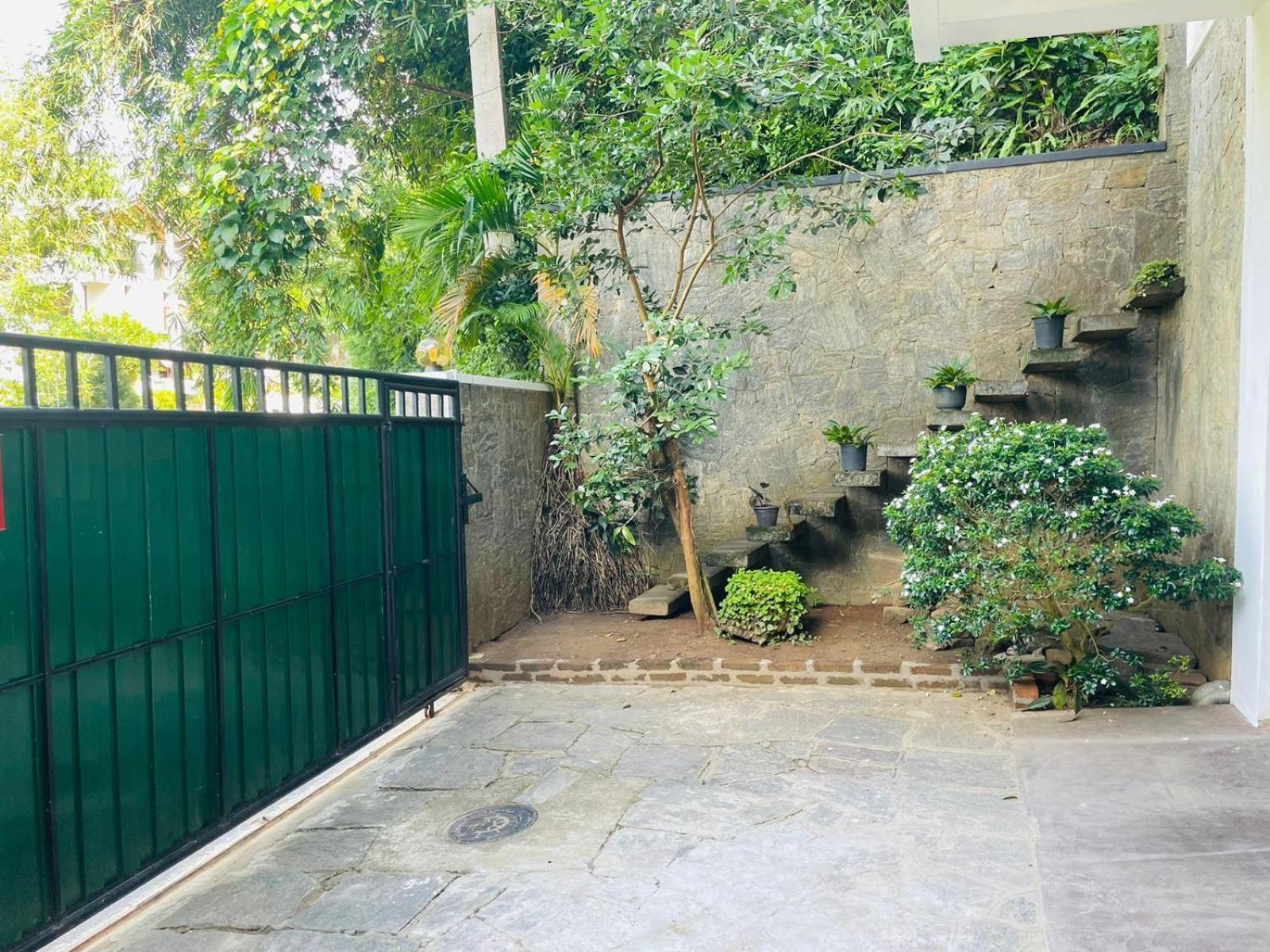 Villa Nine Kandy Bagian luar foto