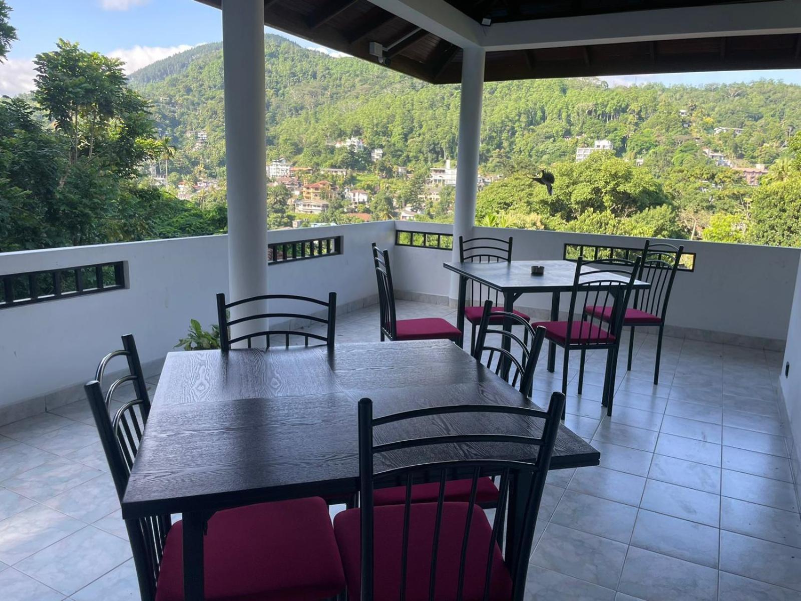 Villa Nine Kandy Bagian luar foto