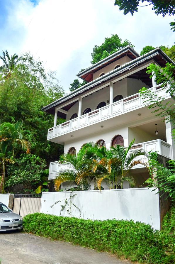 Villa Nine Kandy Bagian luar foto
