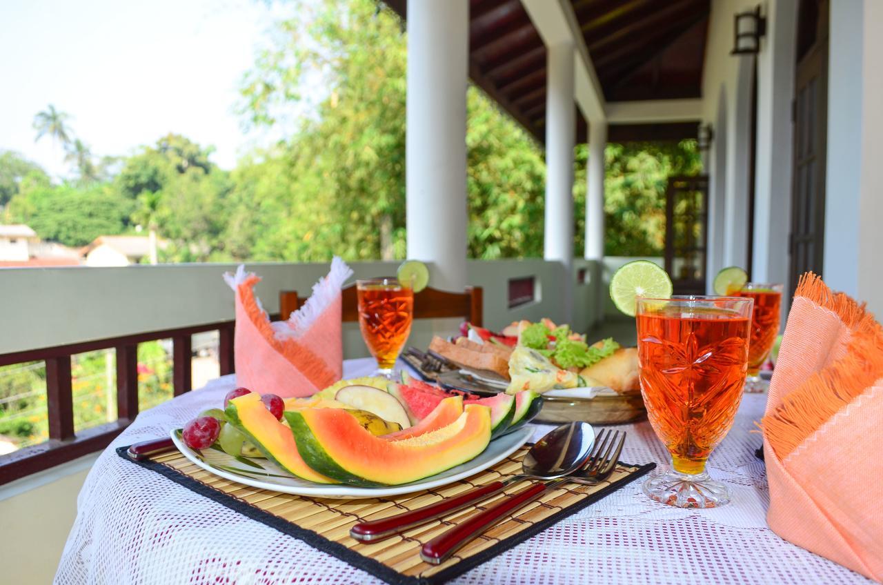 Villa Nine Kandy Bagian luar foto
